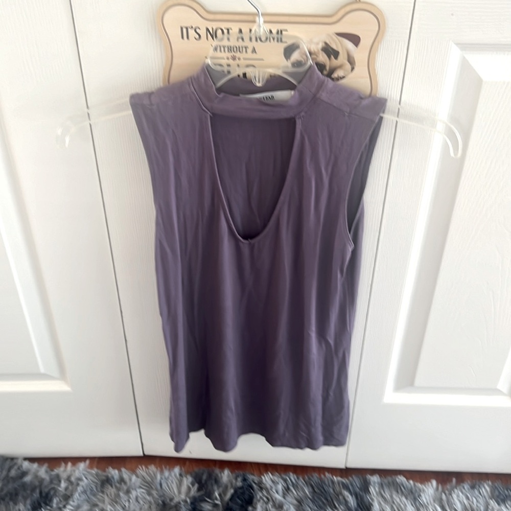 Cutout choker neck just Fab sleeveless t shirt x small